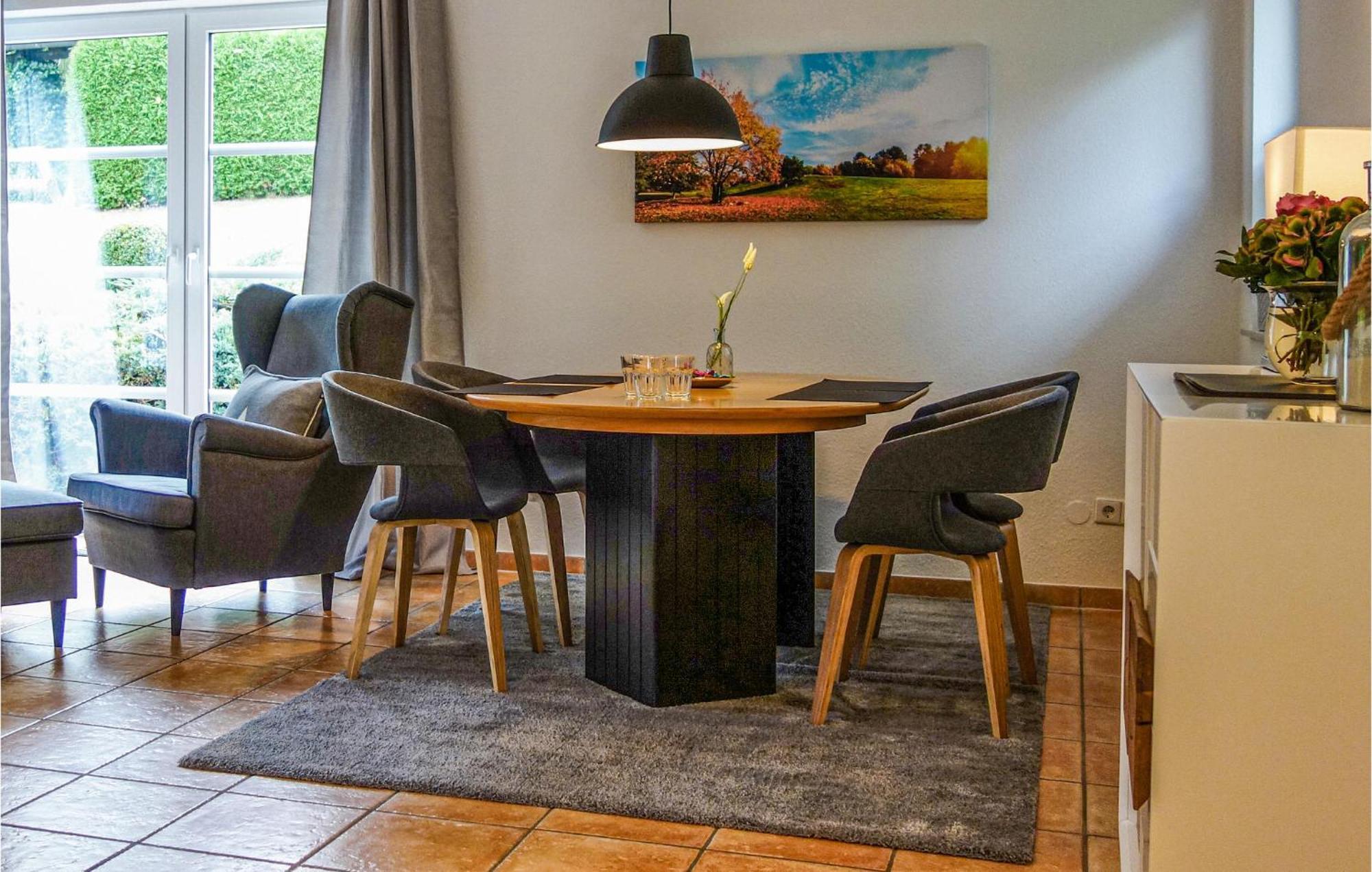 Gorgeous Home In Attendorn With Kitchen Екстер'єр фото